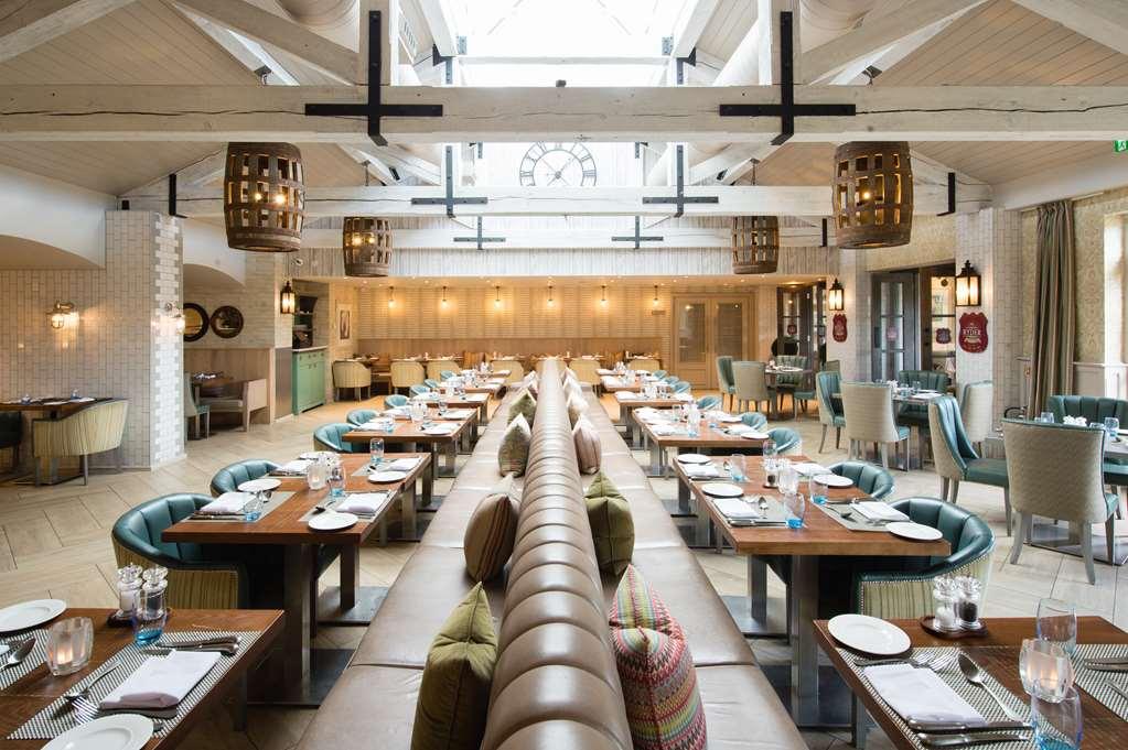 The Belfry Hotel & Resort Sutton Coldfield Restaurant photo