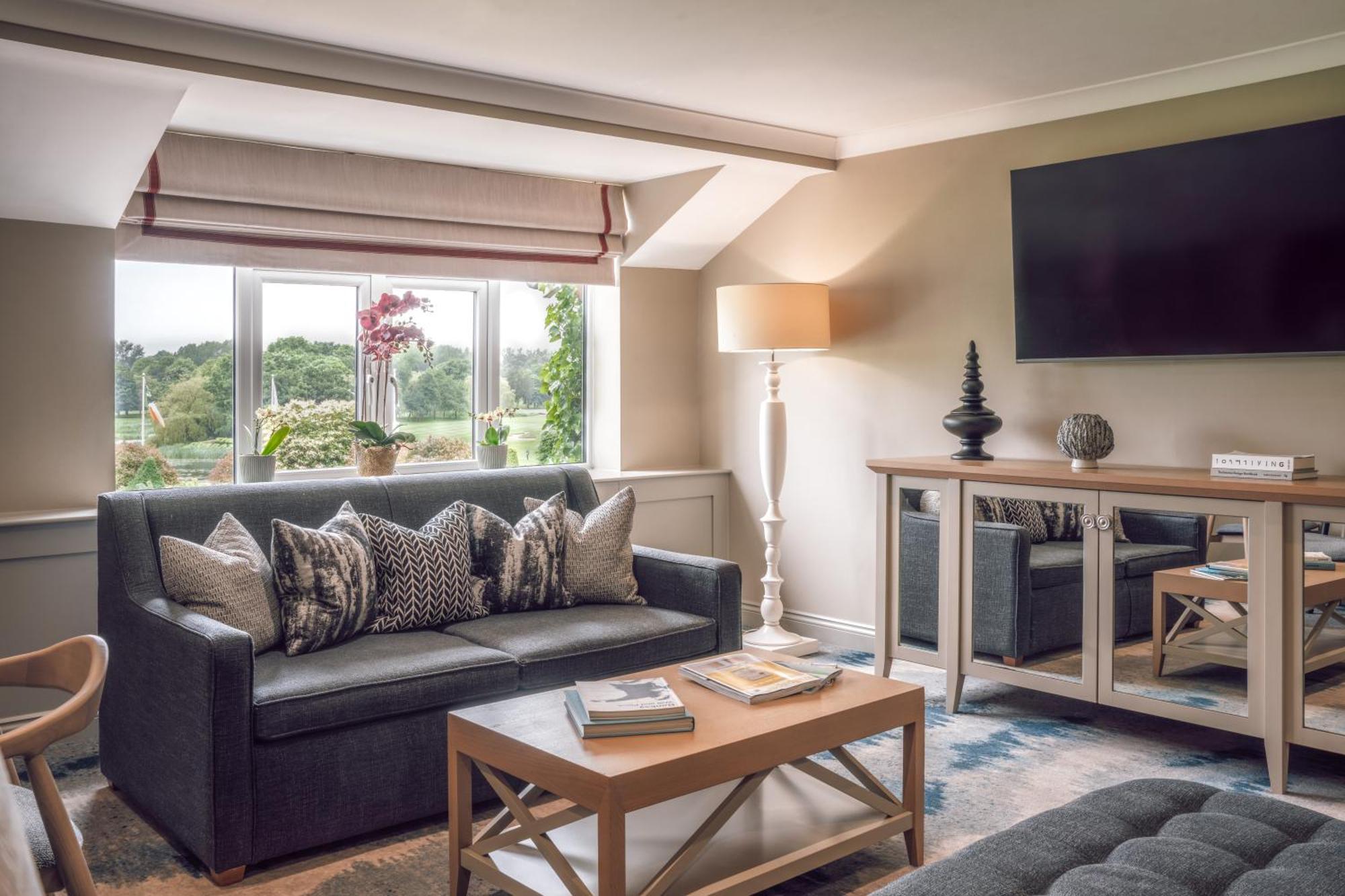 The Belfry Hotel & Resort Sutton Coldfield Room photo